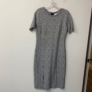 Loft black and white animal print dress size 6P.NWT